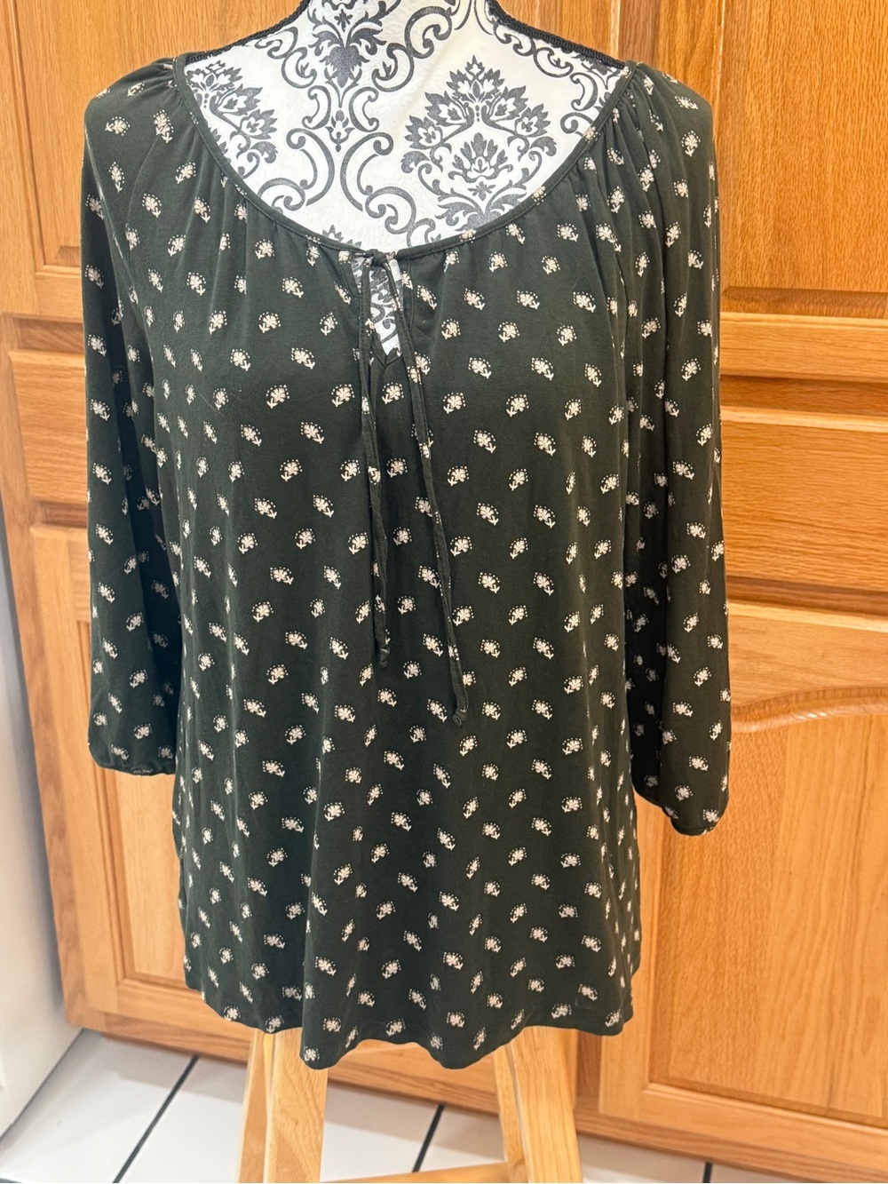 Garnet Hill Small Army Green Tencel Peasant Top Boho Print